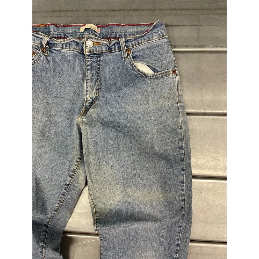 VTG Levis 550 Jeans Womens 12M 30X31 Blue Medium Wash‎ Denim Relaxed Boot Cut